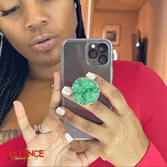 Druzy Stone Pop Socket - Picture 2 of 2